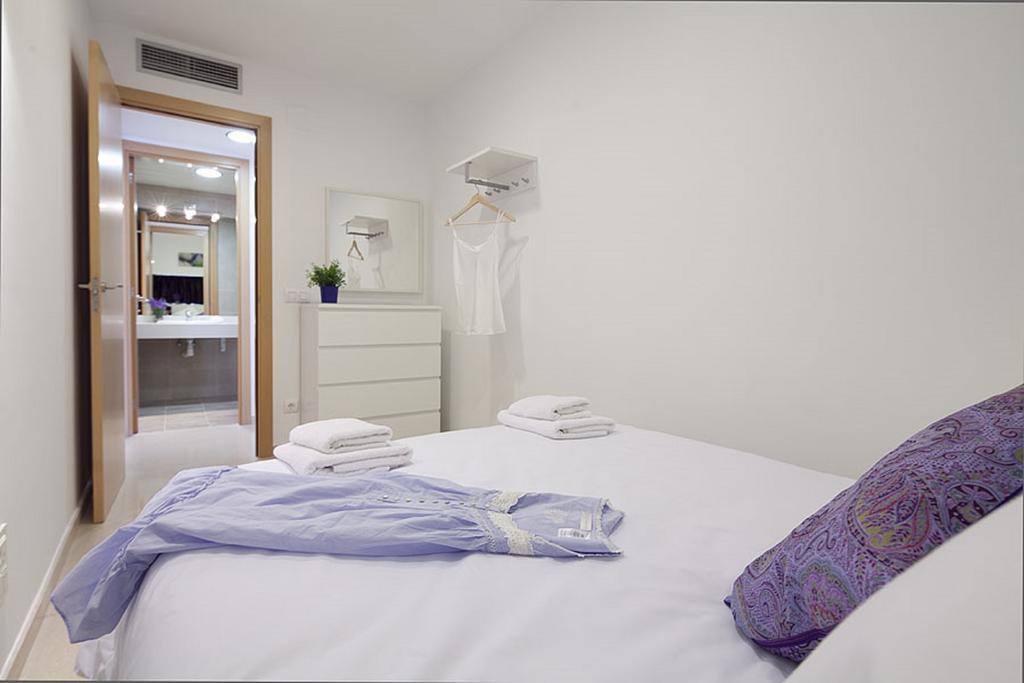 Charmsuites Paralel Barcelona Rum bild