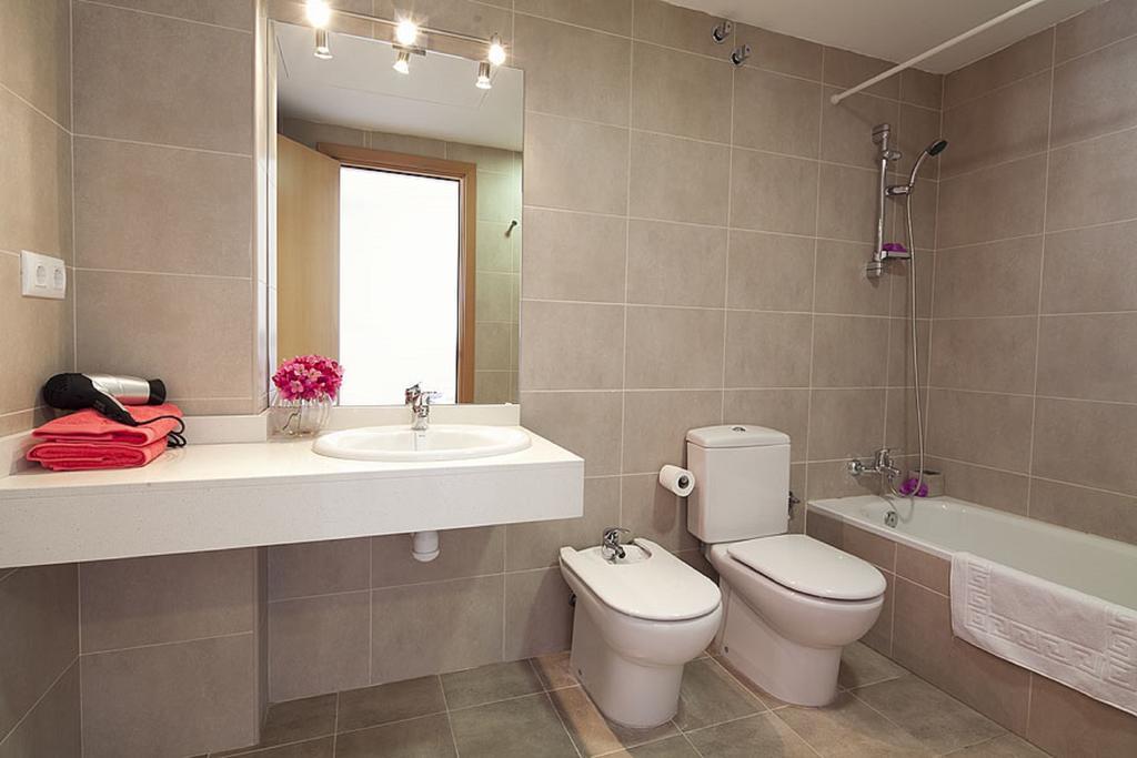 Charmsuites Paralel Barcelona Rum bild