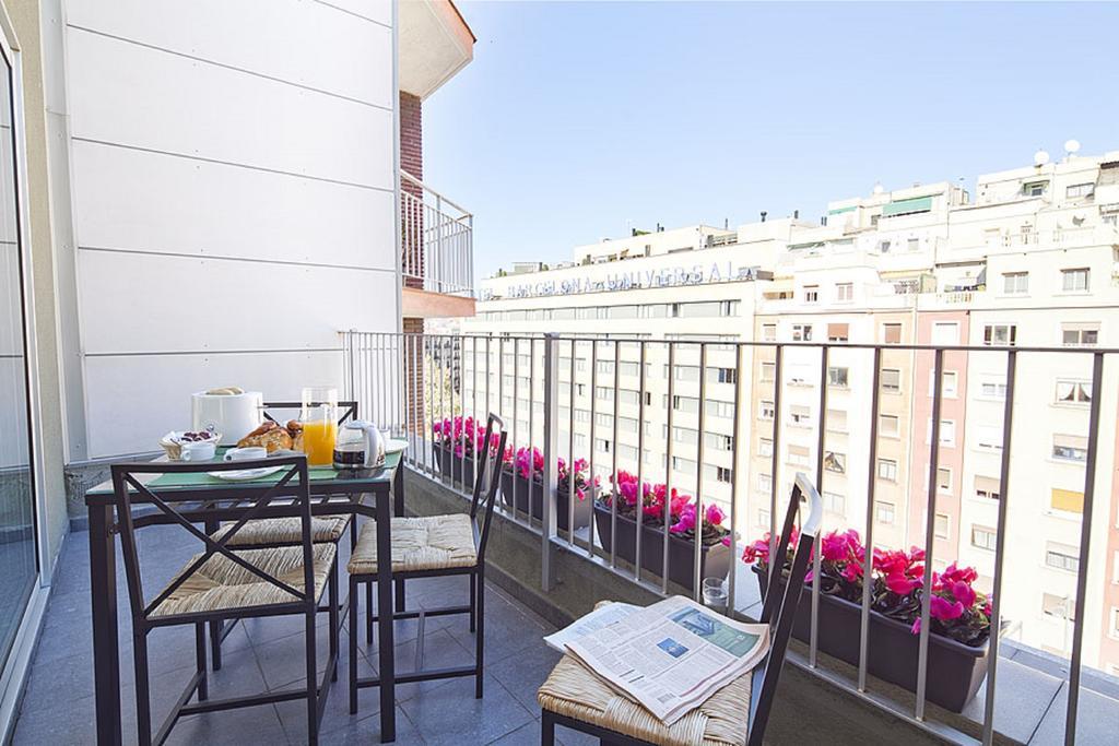 Charmsuites Paralel Barcelona Rum bild